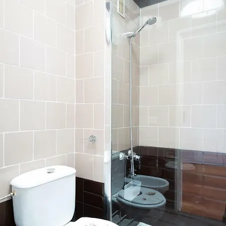 Hemeras Boutique Homes - Flat 300m From The Beach N2